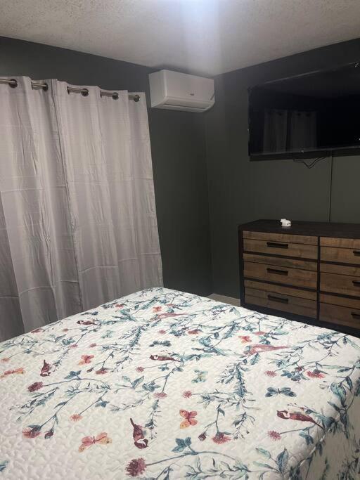 New Kingston Retreat Apartman Kültér fotó